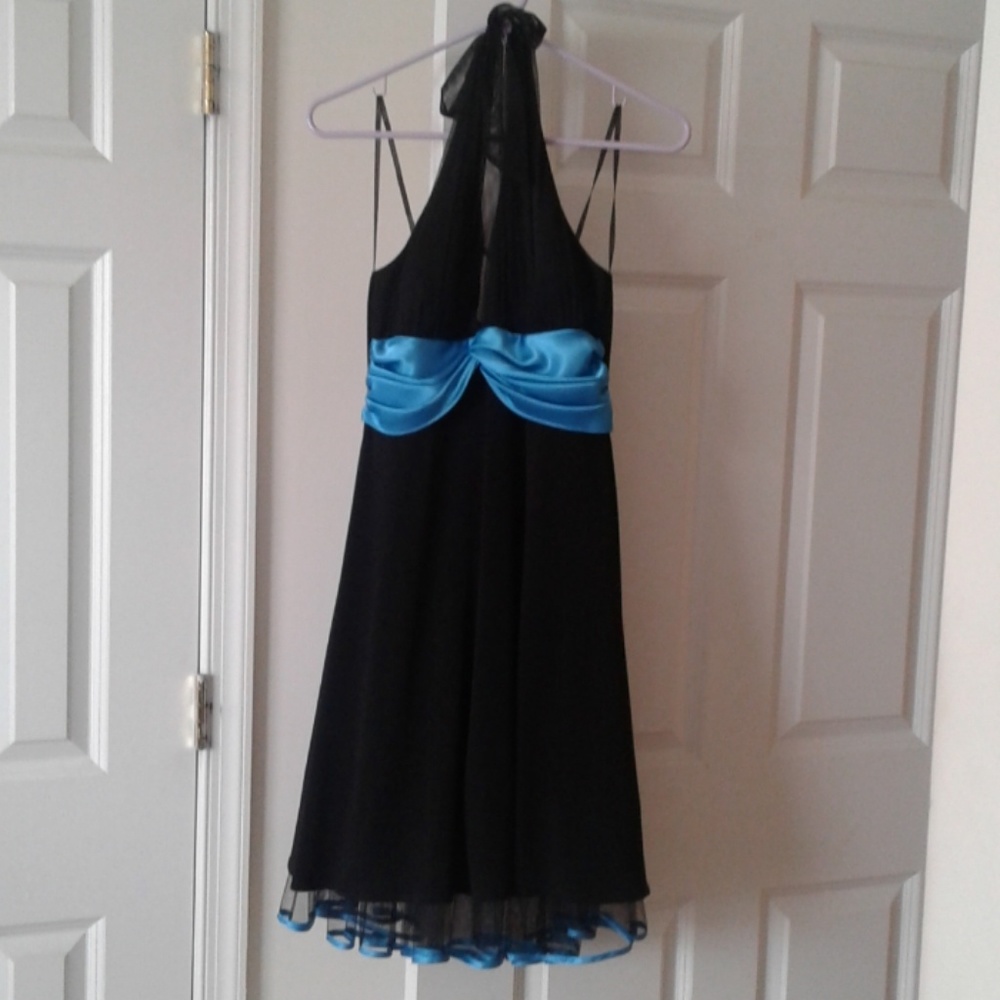 Black Halter Backless Dress